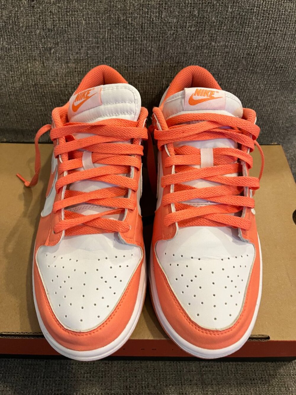 🔥 Nike Dunk Low Light Wild Mango – Women’s Size 10 – Clean Used 🔥 - Picture 2 of 4